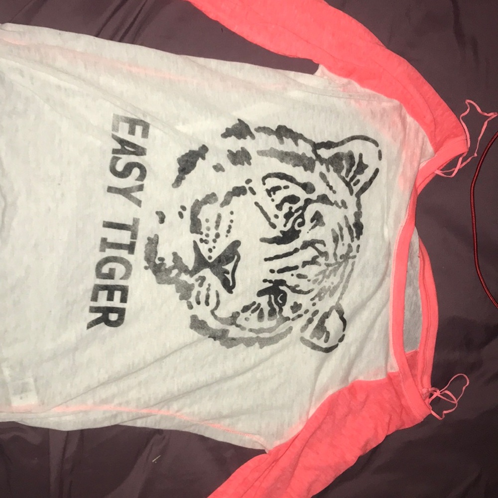 Easy tiger baseball tee